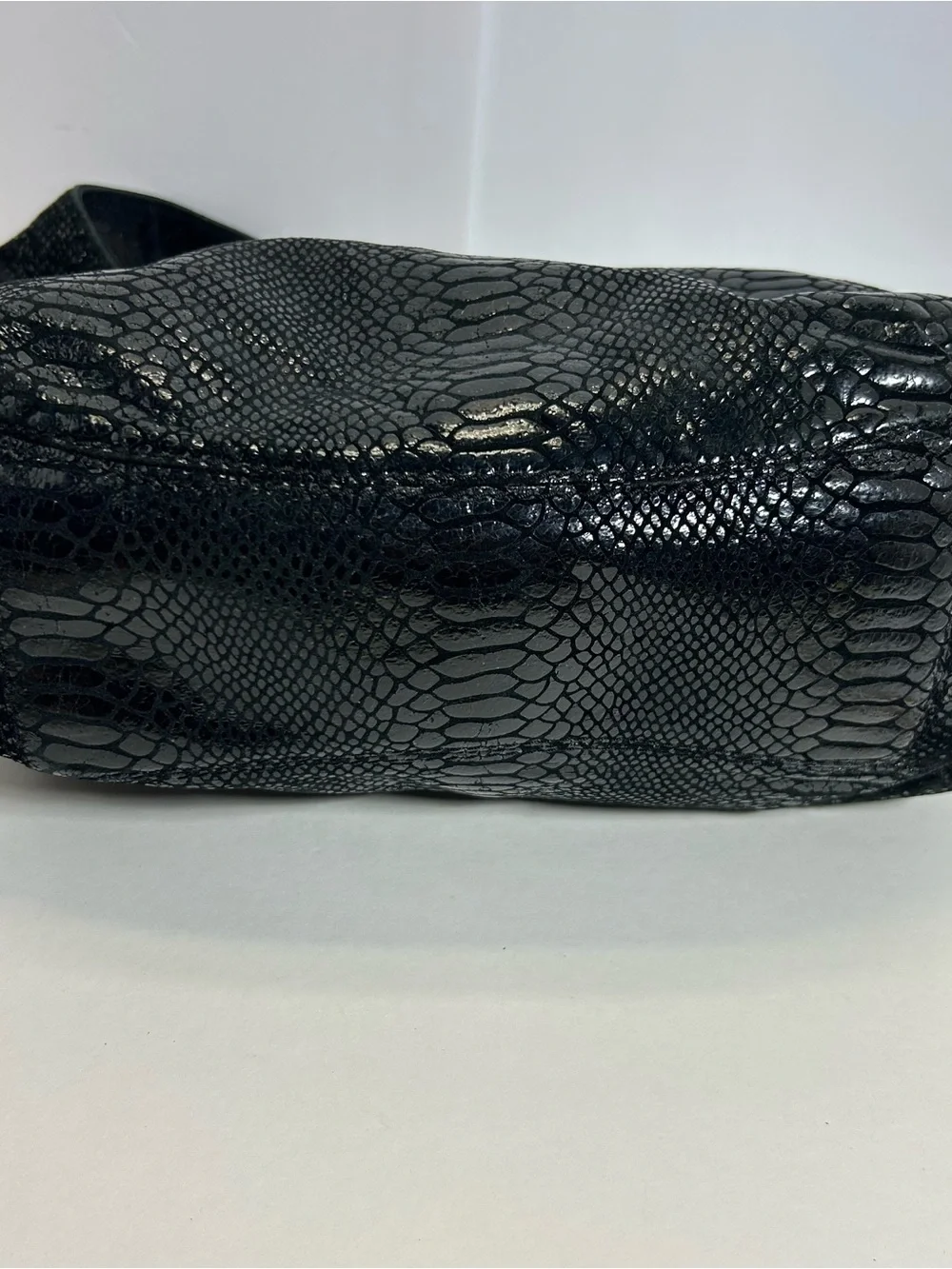 Michael Kors Black Snakeskin Hobo Shoulder Bag Purse Y2K Sparkle Gold Hardware